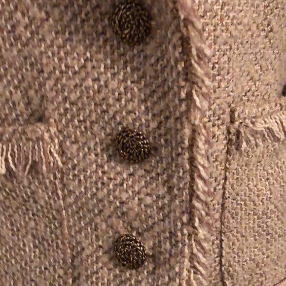 Suit - Picture 2 of 5